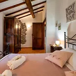 Guesthost - Lavanda With Pool & Parking *
