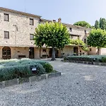 Guesthost - Lavanda With Pool & Parking Apartment