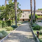 Guesthost - Lavanda With Pool & Parking Apartment *